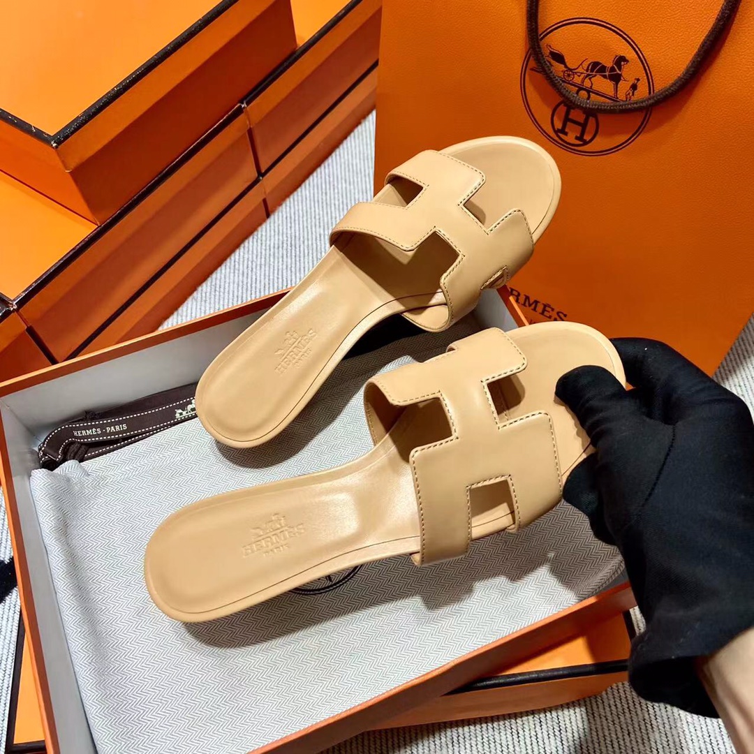 에르메스 올수공 오아시스 슬리퍼 샌들 스위프트 18